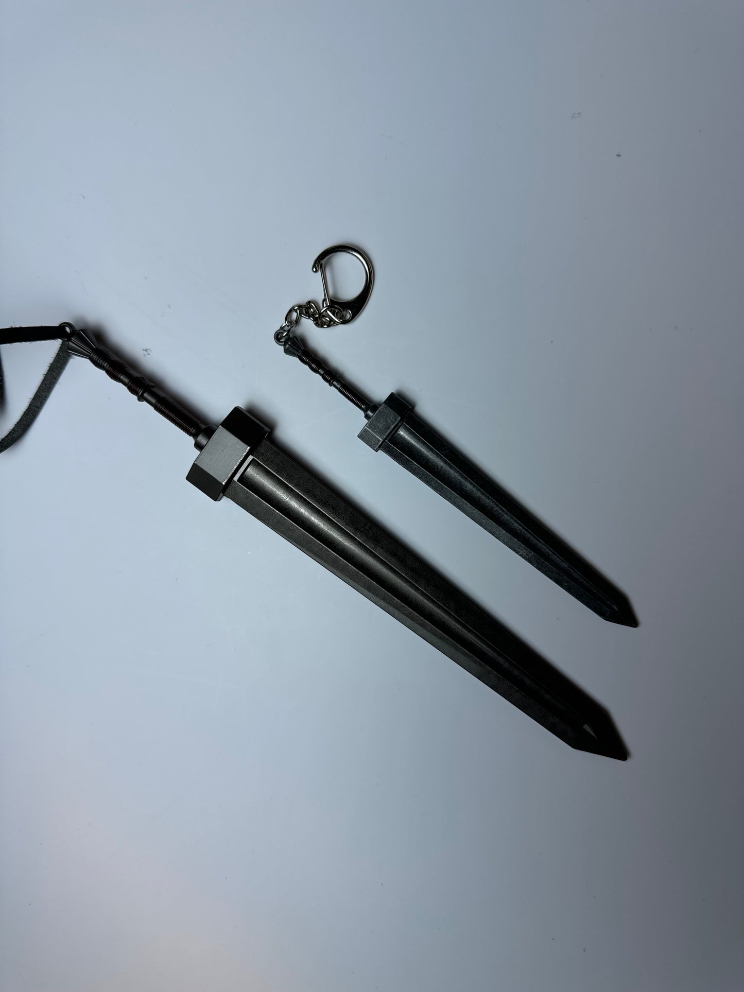 Mini espada gigante