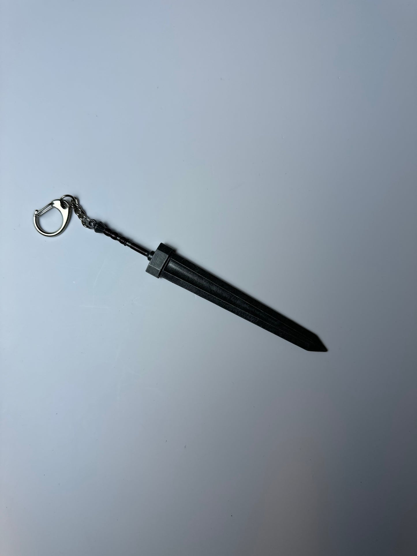 Mini espada gigante